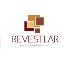 Parede decorada com painel e revestimento da Revestlar